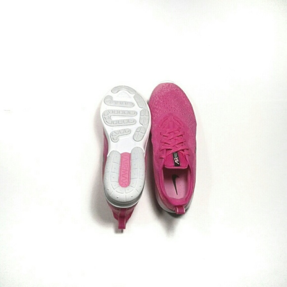 Women's Nike Air Max Sequent 4 - Picture 3 of 4